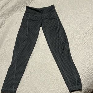 Vineyard Vines gray XXS stretch pants